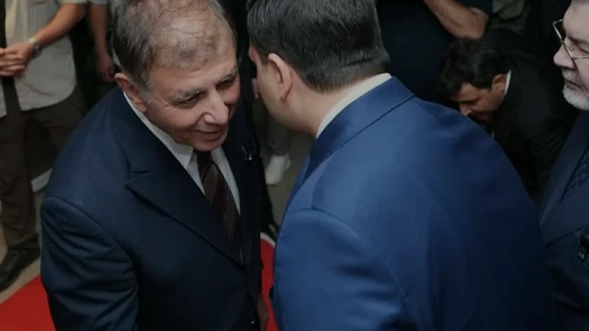 Cemil Tugay ve Eyyüp Kadir İnan Nâzım Hikmet Sergisinde Bir Araya Geldi