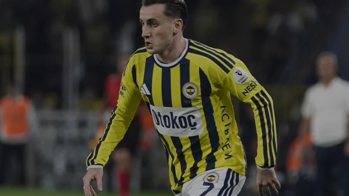Fenerbahçe Kerem Aktürkoğlu Sözleşmesinde Yapılandırmaya Gitti