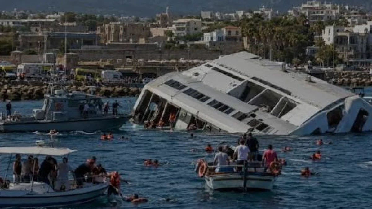 Girne Taşucu Seferini Yapan Filo Jet Feribotu Battı