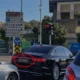 Konya Valisi İbrahim Akın makam aracıyla kırmızı ışıkta bekledi