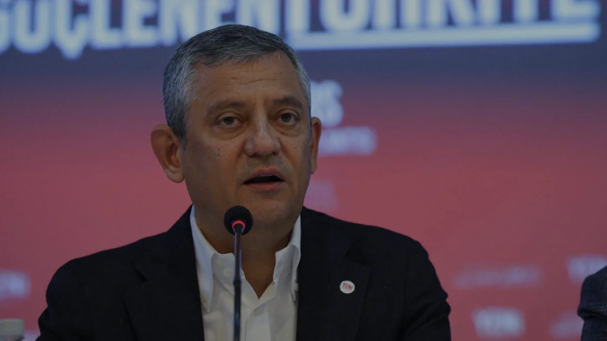 Özgür Özel Kars ziyaretinde çiftçi borçları için söz verdi