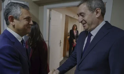 Özgür Özelden Davutoğlu ile Bakırhan ve Hatimoğullarına Telefon