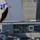 Pfizer Polonya ve Romanya hava kontrol gelirlerine haciz koydu