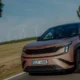 Skoda Peaq Elektrikli SUV Modeliyle 936 Kilometre Menzil Rekoru