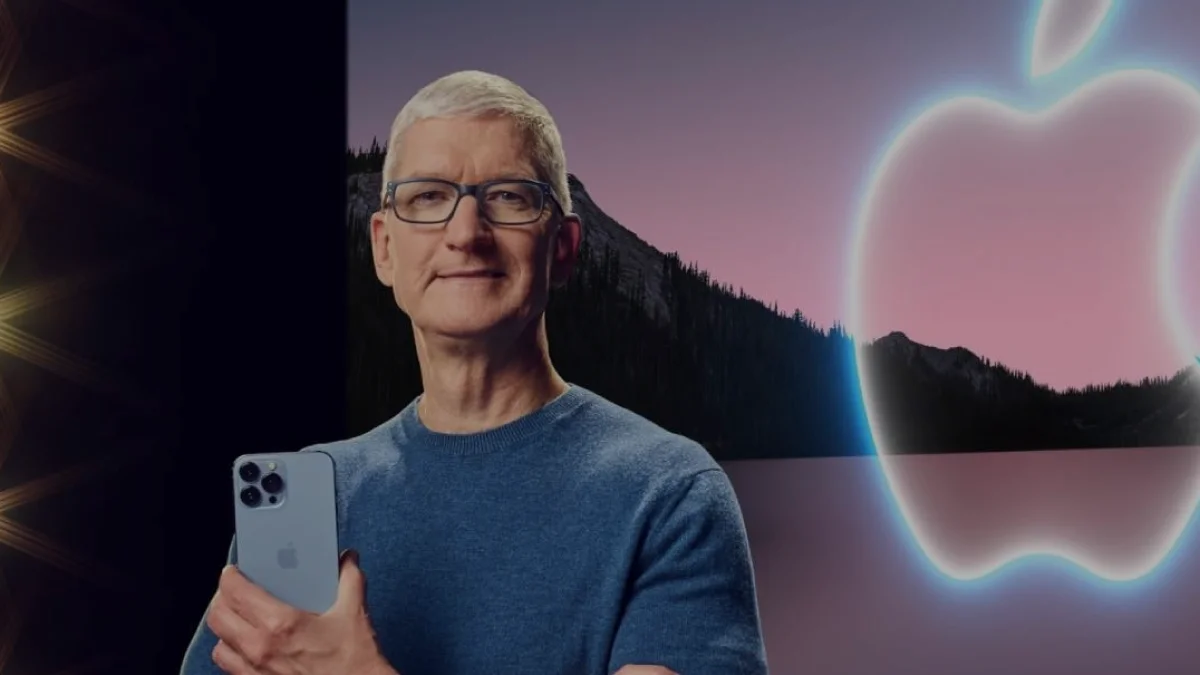 Tim Cook Apple CEO koltuğunu devretti İşte yeni görevi ve maaşı