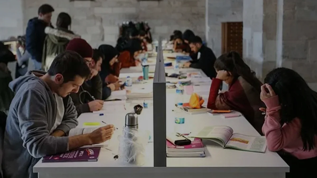 Türkiye PISA 2025 Sonuçlarında Tarihi Yükseliş Kaydetti