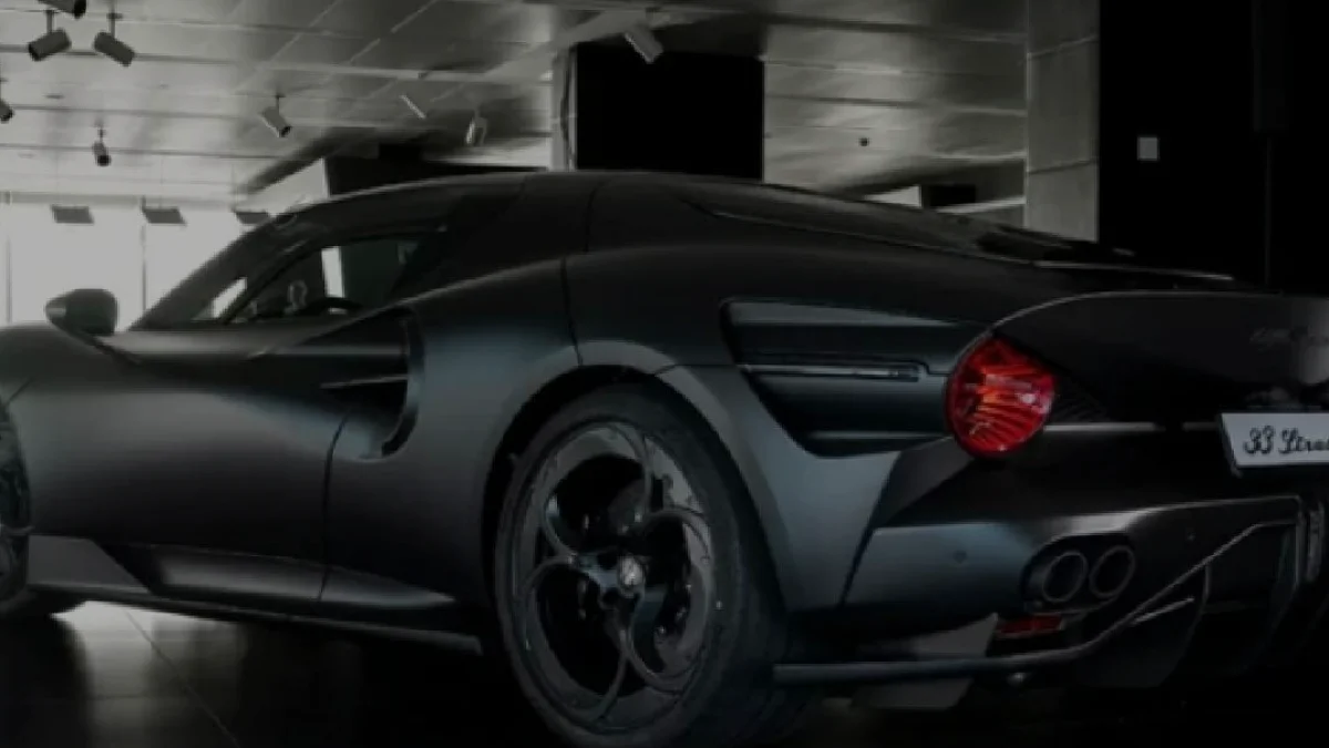 Alfa Romeo Perla Nera Sadece Tek Bir Adet Üretildi