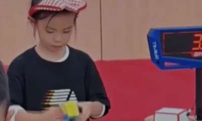 Altı yaşındaki Lian Rubik Küpü rekorunu kırdı