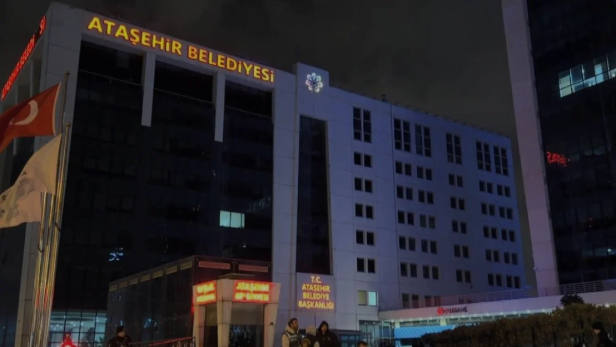 Ataşehir Belediye Meclisinde Denge Değişti CHPli Üye İstifa Etti