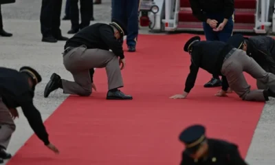 Çin Devlet Başkanı Xi Jinpingin Karşılanma Törenindeki Görüntüler Tepki Çekti