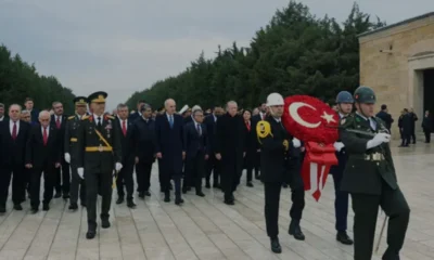 Cumhurbaşkanı Erdoğan ve Devlet Erkanı Anıtkabir'de Tören Düzenledi