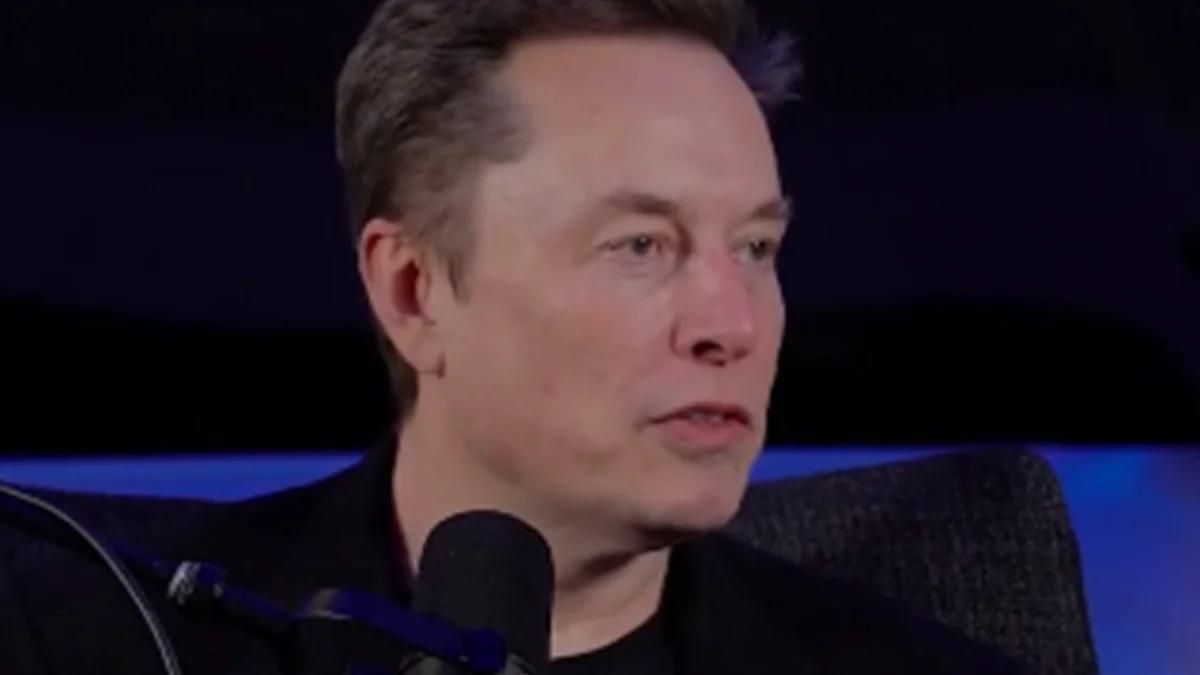 Elon Musk ABD'deki Her Çocuğa SpaceX Hissesi Vereceğini Duyurdu
