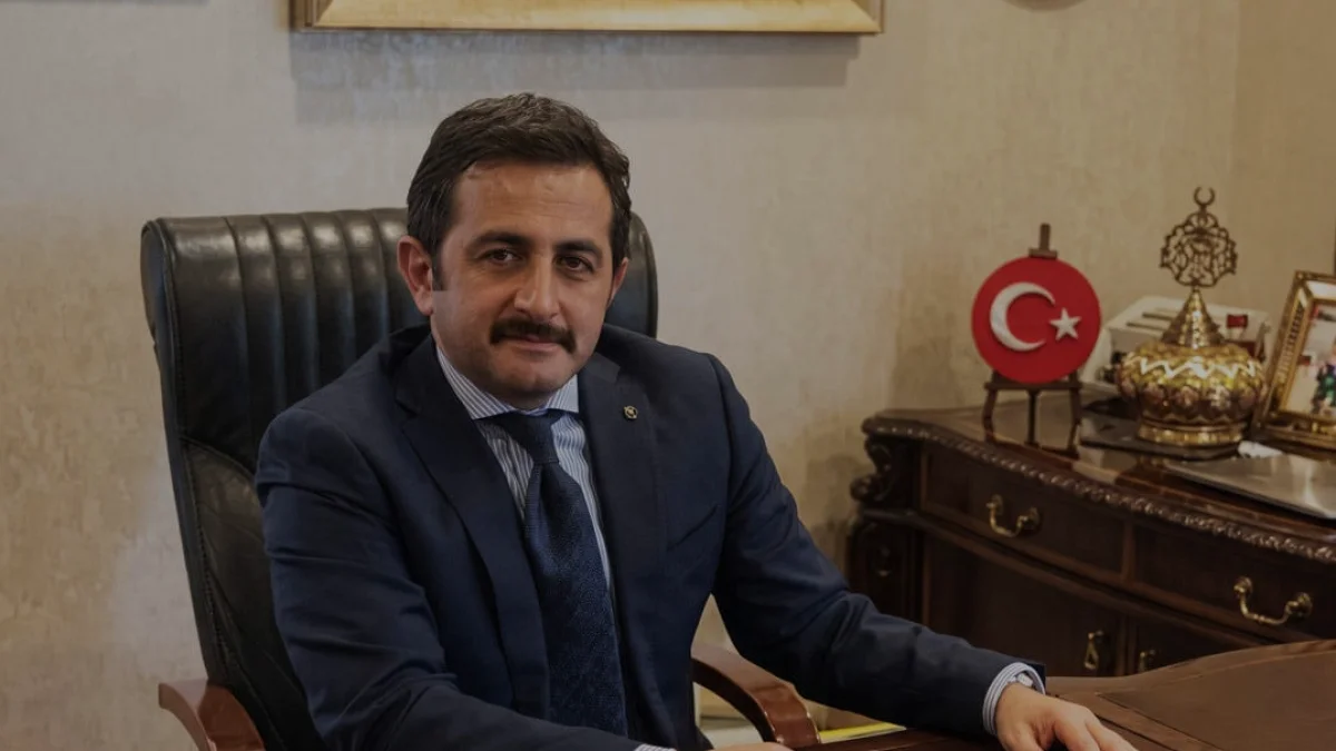 Eski Bakan Yardımcısı Mustafa Aksu fon soruşturmasında tutuklandı
