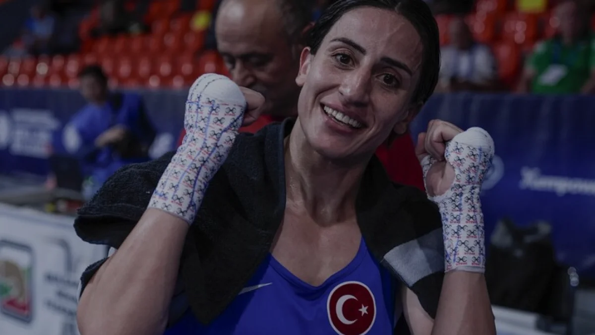 Gizem Özer madalyayı garantiledi Hatice Akbaş Avrupa finalinde