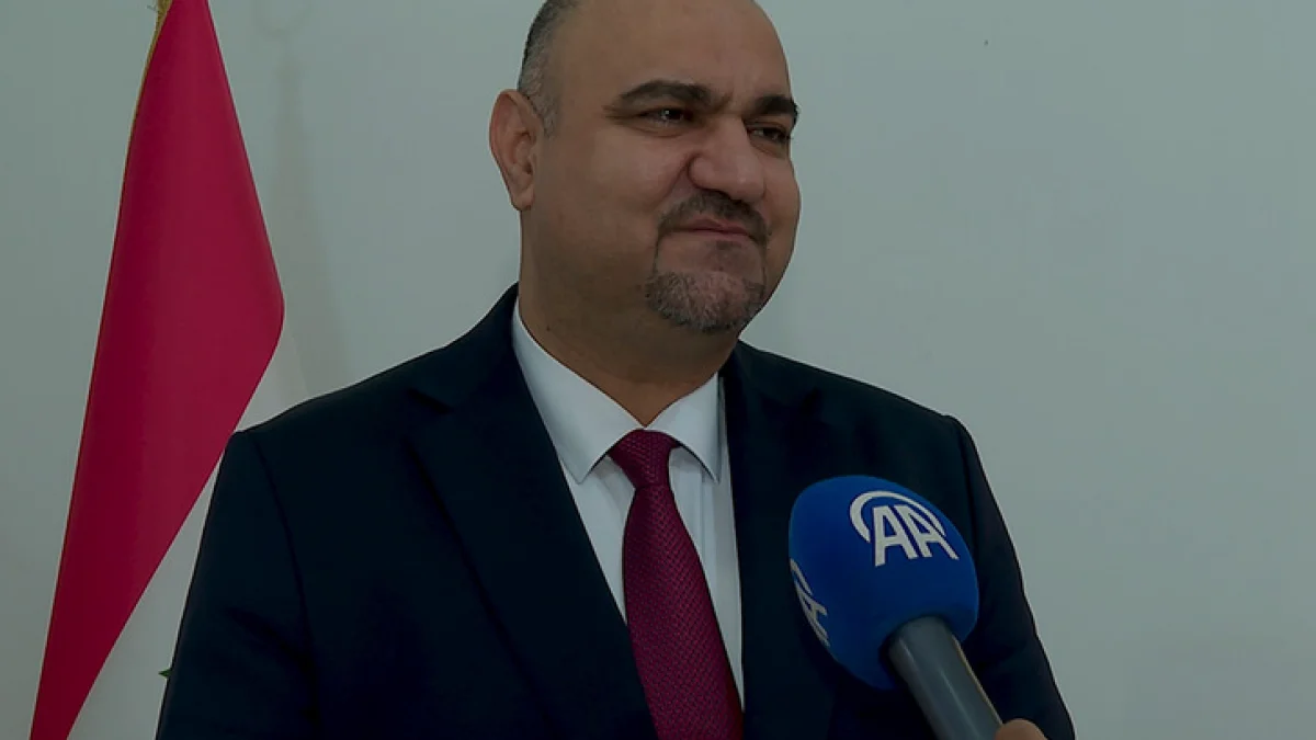 Irak hükümetinde bir ilk Türkmen Cephesi lideri bakan oldu