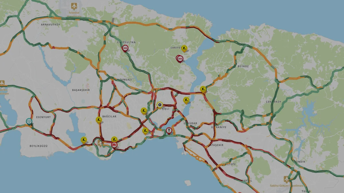 İstanbul trafiğinde yağış etkisi yüzde 90 doluluk getirdi
