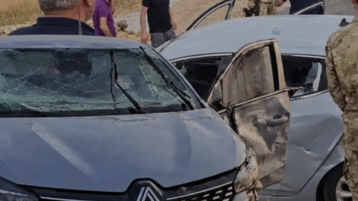 Mardin Nusaybin yolunda trafik kazası aynı aileden 6 kişi öldü