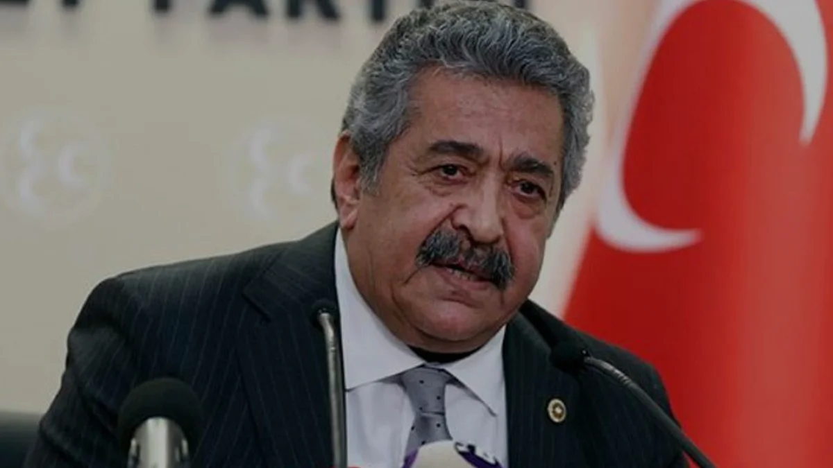 MHP Genel Başkan Yardımcısı Feti Yıldız Çakarlı Araç Kullanımını Eleştirdi