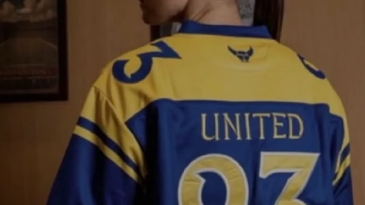 Oxford United 93 Yazılı Giyim Koleksiyonunu Geri Çekti