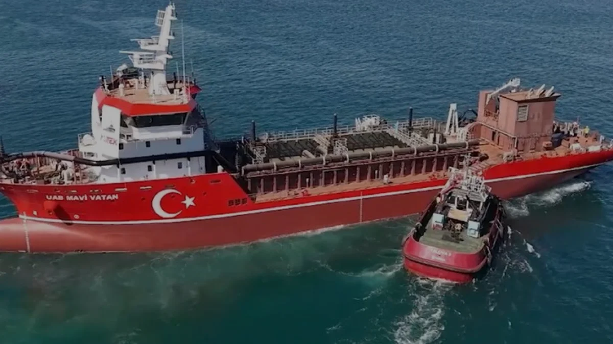 Türkiye'nin ilk yerli tarama gemisi UAB Mavi Vatan denize indi